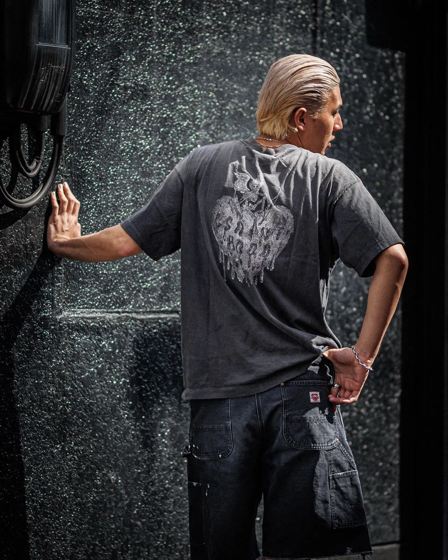 SAINT Mxxxxxx × NEIGHBORHOOD STHD . SS TEE FEARLESS/BLK NBHD Takizawa Shinsuke co-branded whiskey label/love skull angel distressed short sleeves washed black S-XL tube weave without side seam fabric ready-made Assute dyeing custom-woven NBHD co-branded main mark washed mark truly correct version top-level printing process restoration distressed treatment
